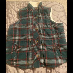 Maurices plaid vest with sherpa inside plus size 2x